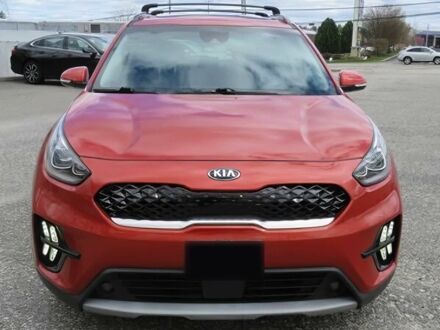 Киа Niro 2020 в Черкассах на Automoto.ua Красный Киа Niro, объемом двигателя 1.6 л и пробегом 35 тыс. км за 10100 $, фото 1 на Automoto.ua