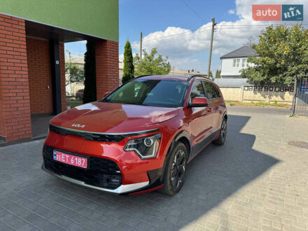 Червоний Кіа Niro, об'ємом двигуна 0 л та пробігом 26 тис. км за 25500 $, фото 1 на Automoto.ua