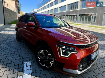 Киа Niro 2023 в Ивано-Франковске на Automoto.ua Красный Киа Niro, объемом двигателя 0 л и пробегом 34 тыс. км за 26400 $, фото 1 на Automoto.ua