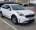 Кіа Niro, об'ємом двигуна 1.59 л та пробігом 72 тис. км за 17700 $, фото 2 на Automoto.ua