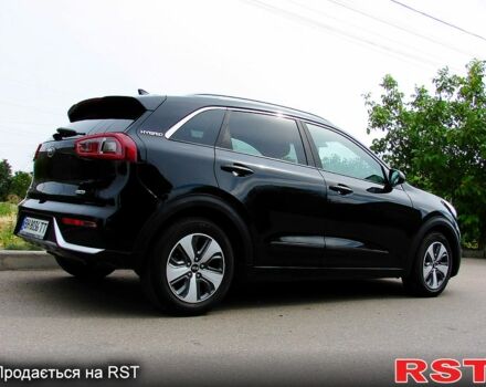 Киа Niro, объемом двигателя 1.6 л и пробегом 136 тыс. км за 16500 $, фото 4 на Automoto.ua