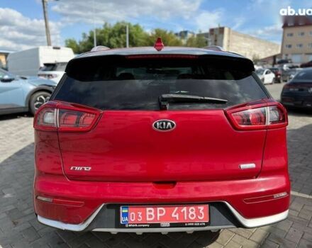 Киа Niro, объемом двигателя 0 л и пробегом 174 тыс. км за 10100 $, фото 7 на Automoto.ua