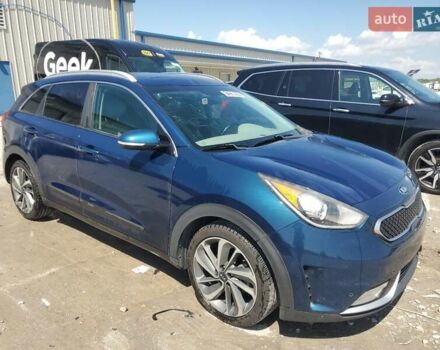 Кіа Niro 2017 у Рівному на Automoto.ua Кіа Niro, об'ємом двигуна 1.6 л та пробігом 170 тис. км за 2100 $, фото 3 на Automoto.ua