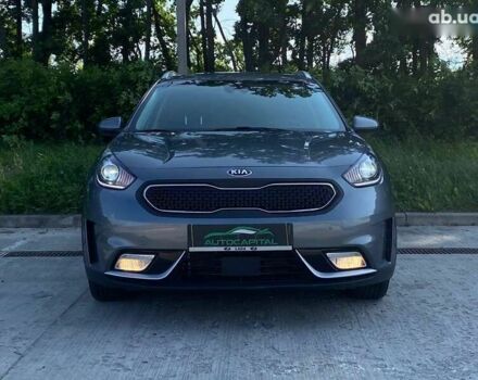 Кіа Niro, об'ємом двигуна 0 л та пробігом 139 тис. км за 15990 $, фото 4 на Automoto.ua