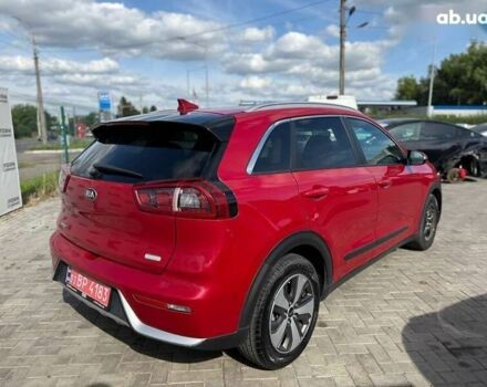 Киа Niro, объемом двигателя 0 л и пробегом 174 тыс. км за 10100 $, фото 3 на Automoto.ua