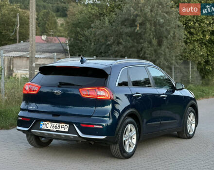 Кіа Niro, об'ємом двигуна 1.58 л та пробігом 135 тис. км за 17000 $, фото 6 на Automoto.ua