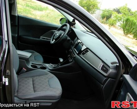 Киа Niro, объемом двигателя 1.6 л и пробегом 136 тыс. км за 16500 $, фото 7 на Automoto.ua