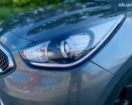 Кіа Niro, об'ємом двигуна 0 л та пробігом 139 тис. км за 15990 $, фото 2 на Automoto.ua