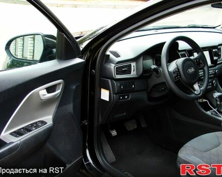 Киа Niro, объемом двигателя 1.6 л и пробегом 136 тыс. км за 16500 $, фото 5 на Automoto.ua
