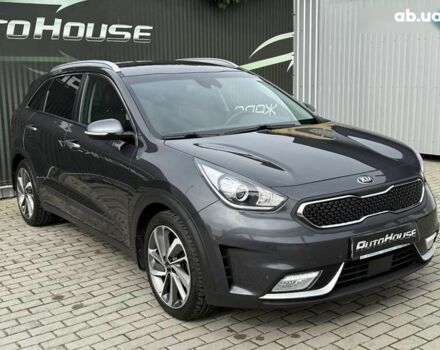Киа Niro, объемом двигателя 0 л и пробегом 111 тыс. км за 18500 $, фото 3 на Automoto.ua