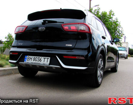 Кіа Niro, об'ємом двигуна 1.6 л та пробігом 136 тис. км за 16500 $, фото 6 на Automoto.ua