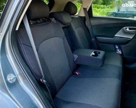 Кіа Niro, об'ємом двигуна 0 л та пробігом 139 тис. км за 15990 $, фото 25 на Automoto.ua