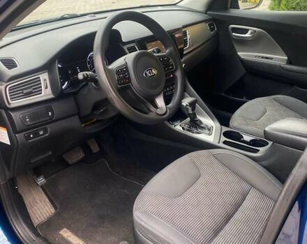Киа Niro, объемом двигателя 1.58 л и пробегом 96 тыс. км за 16300 $, фото 8 на Automoto.ua