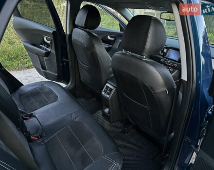Кіа Niro, об'ємом двигуна 1.58 л та пробігом 135 тис. км за 17000 $, фото 11 на Automoto.ua