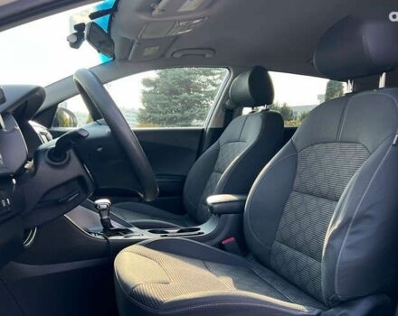 Кіа Niro, об'ємом двигуна 0 л та пробігом 102 тис. км за 16550 $, фото 15 на Automoto.ua