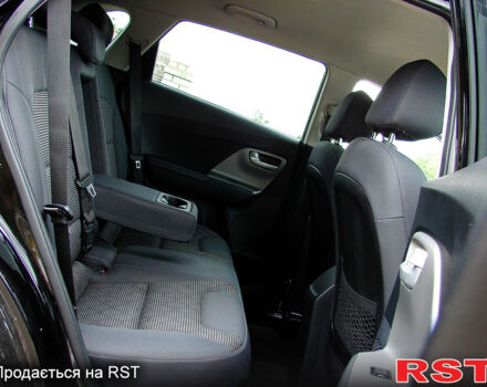 Кіа Niro, об'ємом двигуна 1.6 л та пробігом 136 тис. км за 16500 $, фото 10 на Automoto.ua