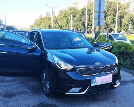 Киа Niro, объемом двигателя 1.58 л и пробегом 31 тыс. км за 22000 $, фото 2 на Automoto.ua