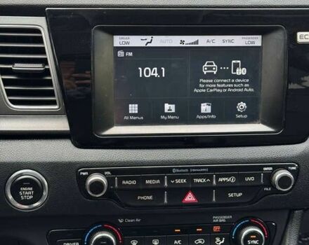 Киа Niro 2017 в Львове на Automoto.ua Киа Niro, объемом двигателя 0 л и пробегом 168 тыс. км за 14500 $, фото 10 на Automoto.ua