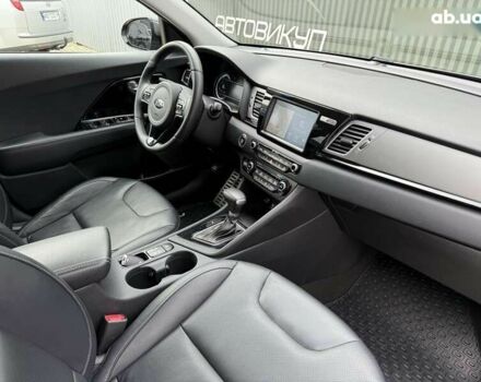Киа Niro, объемом двигателя 0 л и пробегом 111 тыс. км за 18500 $, фото 25 на Automoto.ua