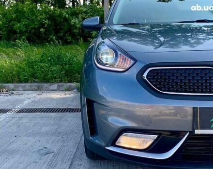 Кіа Niro, об'ємом двигуна 0 л та пробігом 139 тис. км за 15990 $, фото 8 на Automoto.ua