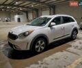 Киа Niro, объемом двигателя 1.58 л и пробегом 155 тыс. км за 2100 $, фото 1 на Automoto.ua