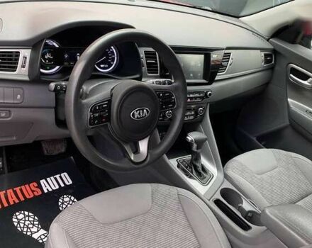 Кіа Niro, об'ємом двигуна 0 л та пробігом 60 тис. км за 14200 $, фото 11 на Automoto.ua