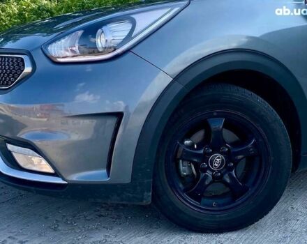 Кіа Niro, об'ємом двигуна 0 л та пробігом 139 тис. км за 15990 $, фото 3 на Automoto.ua