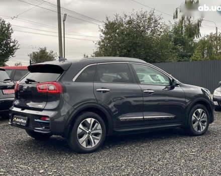 Киа Niro, объемом двигателя 0 л и пробегом 154 тыс. км за 18300 $, фото 5 на Automoto.ua