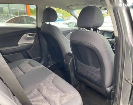 Кіа Niro, об'ємом двигуна 0 л та пробігом 208 тис. км за 15300 $, фото 21 на Automoto.ua