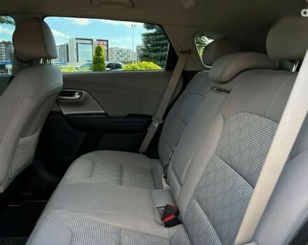 Киа Niro, объемом двигателя 0 л и пробегом 152 тыс. км за 17700 $, фото 10 на Automoto.ua