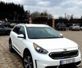 Кіа Niro, об'ємом двигуна 1.59 л та пробігом 73 тис. км за 19000 $, фото 1 на Automoto.ua