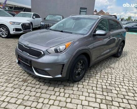 Кіа Niro, об'ємом двигуна 0 л та пробігом 208 тис. км за 15300 $, фото 2 на Automoto.ua