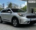 Кіа Niro, об'ємом двигуна 1.58 л та пробігом 40 тис. км за 18500 $, фото 5 на Automoto.ua