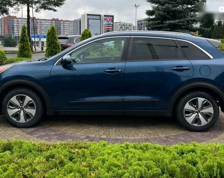 Киа Niro 2019 в Львове на Automoto.ua Киа Niro, объемом двигателя 0 л и пробегом 91 тыс. км за 17999 $, фото 3 на Automoto.ua