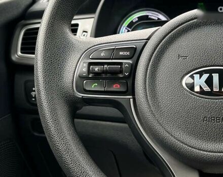 Киа Niro 2019 в Львове на Automoto.ua Киа Niro, объемом двигателя 0 л и пробегом 91 тыс. км за 17999 $, фото 16 на Automoto.ua