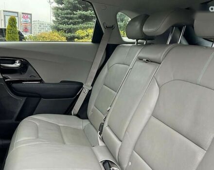 Кіа Niro, об'ємом двигуна 0 л та пробігом 92 тис. км за 18999 $, фото 27 на Automoto.ua