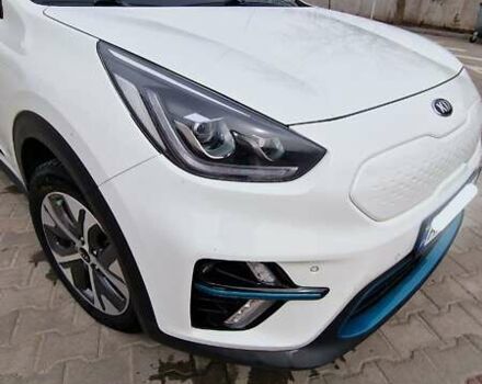 Кіа Niro, об'ємом двигуна 0 л та пробігом 72 тис. км за 23000 $, фото 16 на Automoto.ua