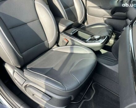 Киа Niro, объемом двигателя 0 л и пробегом 136 тыс. км за 17400 $, фото 26 на Automoto.ua