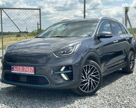 Киа Niro, объемом двигателя 0 л и пробегом 122 тыс. км за 18200 $, фото 3 на Automoto.ua
