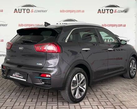 Киа Niro, объемом двигателя 0 л и пробегом 87 тыс. км за 18950 $, фото 2 на Automoto.ua