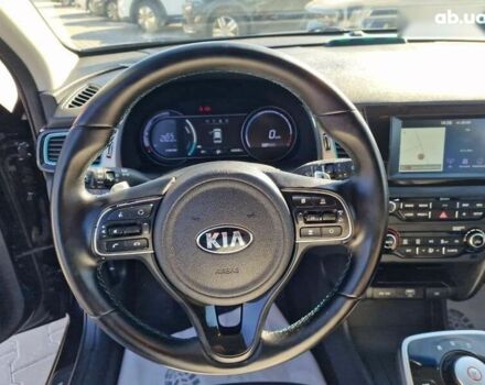 Киа Niro, объемом двигателя 0 л и пробегом 120 тыс. км за 18600 $, фото 21 на Automoto.ua