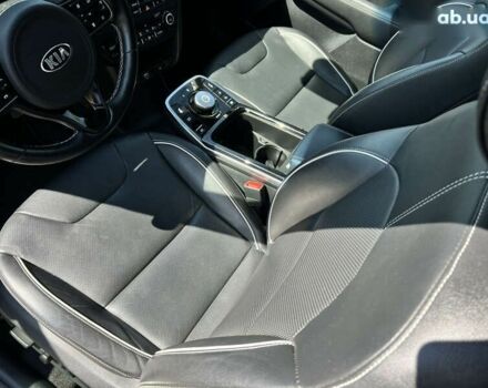 Киа Niro, объемом двигателя 0 л и пробегом 112 тыс. км за 17715 $, фото 29 на Automoto.ua