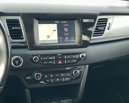 Киа Niro, объемом двигателя 0 л и пробегом 108 тыс. км за 16900 $, фото 13 на Automoto.ua