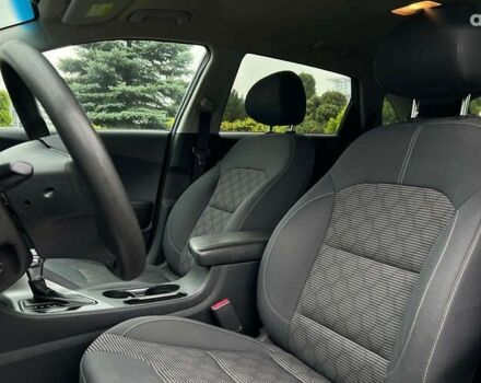 Киа Niro 2019 в Львове на Automoto.ua Киа Niro, объемом двигателя 0 л и пробегом 91 тыс. км за 17999 $, фото 17 на Automoto.ua