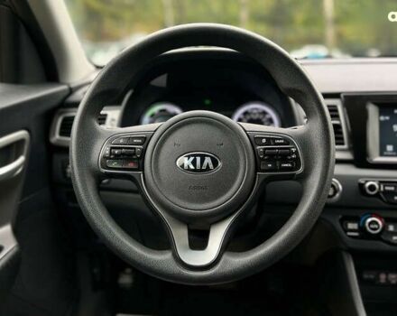 Киа Niro 2019 в Львове на Automoto.ua Киа Niro, объемом двигателя 0 л и пробегом 91 тыс. км за 17999 $, фото 12 на Automoto.ua