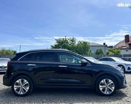 Кіа Niro, об'ємом двигуна 0 л та пробігом 112 тис. км за 17715 $, фото 8 на Automoto.ua