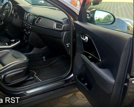 Кіа Niro 2019 у Одесі на Automoto.ua Кіа Niro, об'ємом двигуна 0.15 л та пробігом 140 тис. км за 18000 $, фото 4 на Automoto.ua