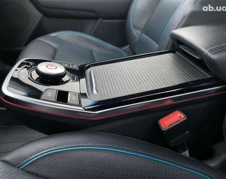 Киа Niro, объемом двигателя 0 л и пробегом 79 тыс. км за 18200 $, фото 3 на Automoto.ua
