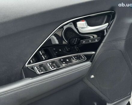 Киа Niro, объемом двигателя 0 л и пробегом 142 тыс. км за 16900 $, фото 23 на Automoto.ua