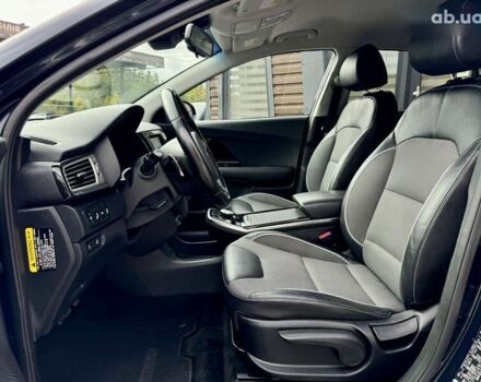 Киа Niro, объемом двигателя 0 л и пробегом 146 тыс. км за 14500 $, фото 18 на Automoto.ua